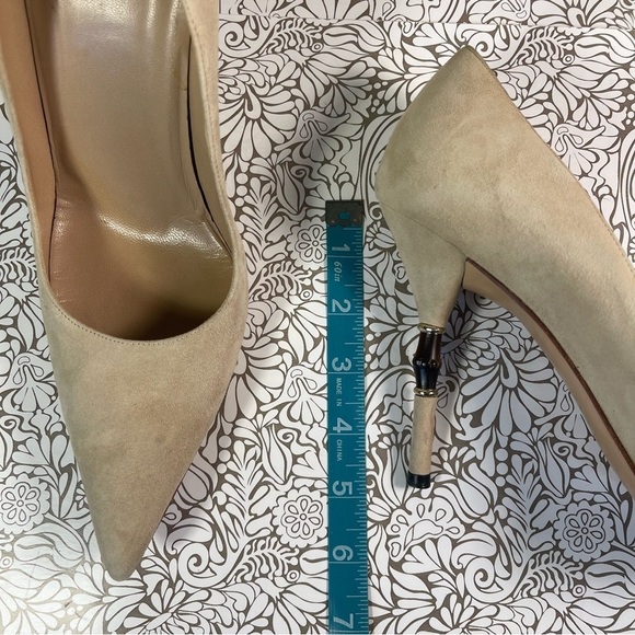 Gucci Beige Suede Malibu Bamboo Heel Pointed Toe Pumps - Picture 14 of 14